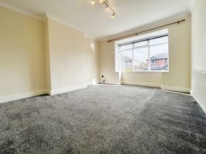 Lounge- click for photo gallery